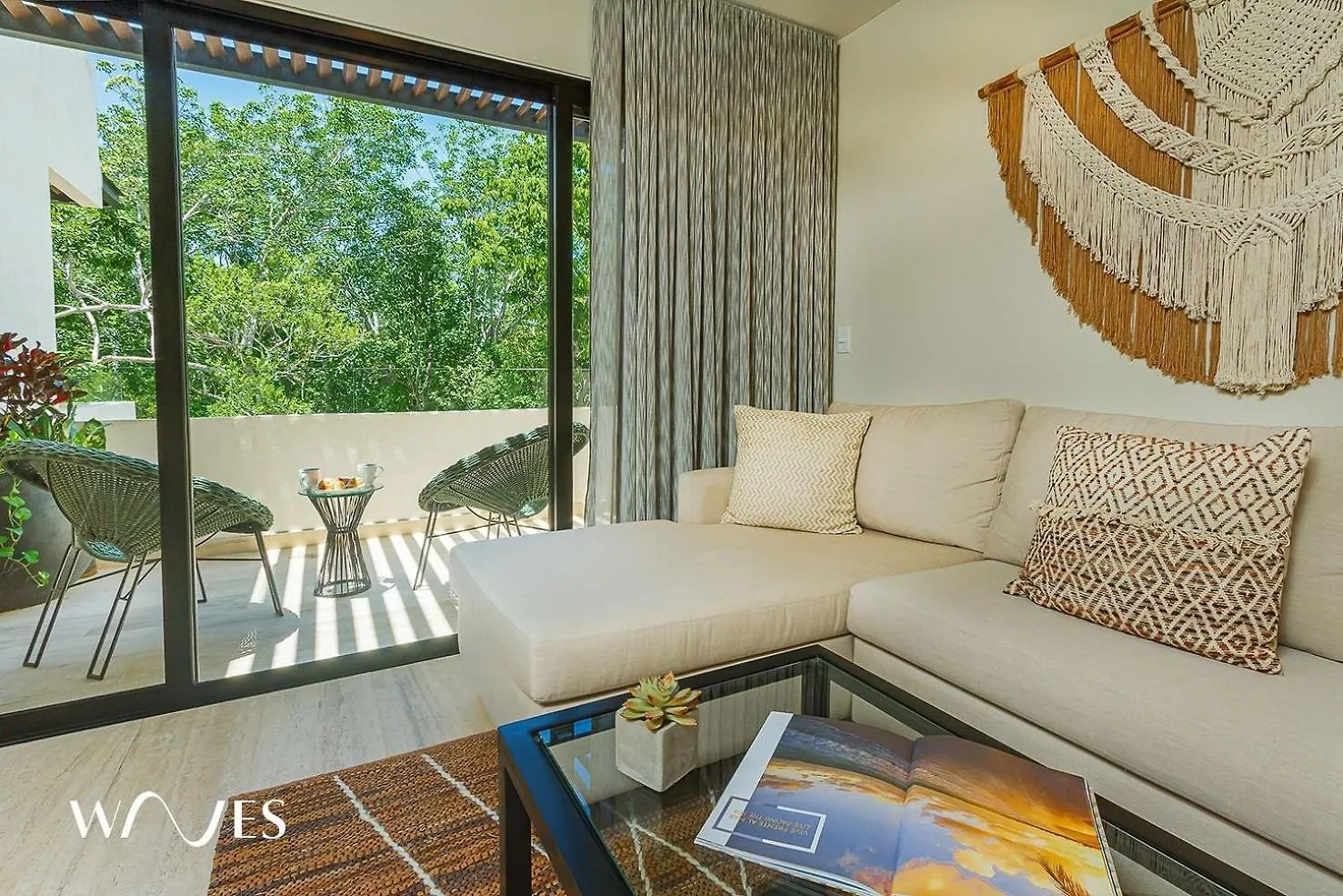 2 Rec. | Roof C/Infinity Pool + Jacuzzi | Amplio Apartment Tulum